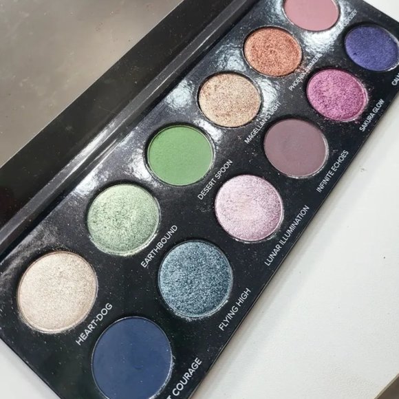 Sydney Grace X Temptalia On the Horizon Eyeshadow Palette - Picture 3 of 5